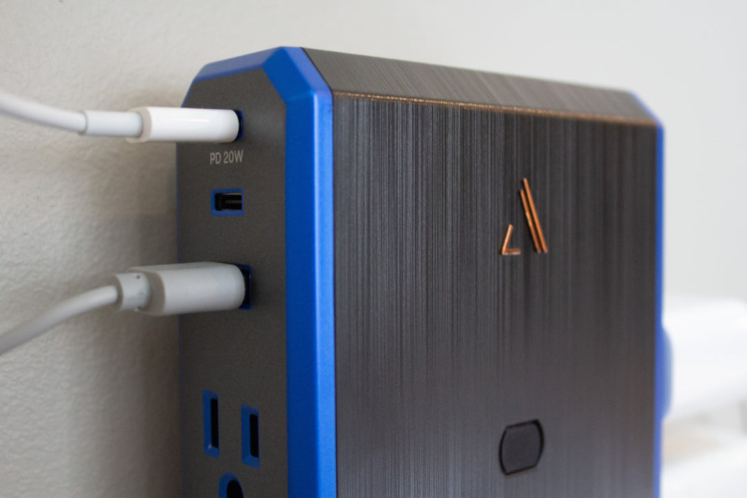 Austere V Series 4-Outlet Wall Charger