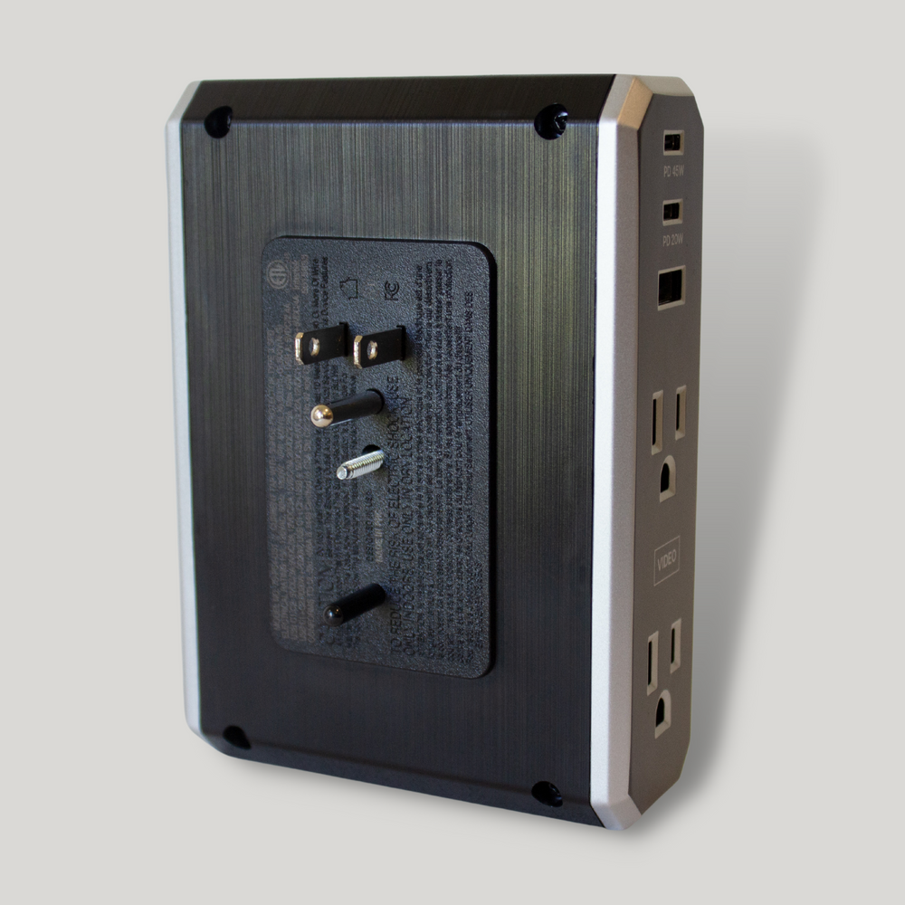 Vll Series \\ Power 4-Outlet With Omniport USB, 45W USB-C PD & 20W USB-C PD Ports